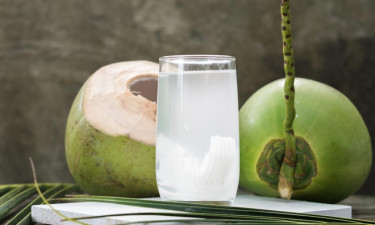 টানা ৭ দিন ডাবের পানি খেলে কী হয় শরীরে?
