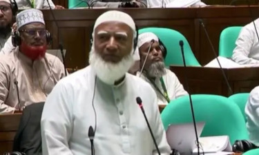 জামায়াতের মিছিলকে ‘মবোক্রেসি’ বললেন নারী এমপি, এক্সপাঞ্জ দাবি বিরোধী দলের