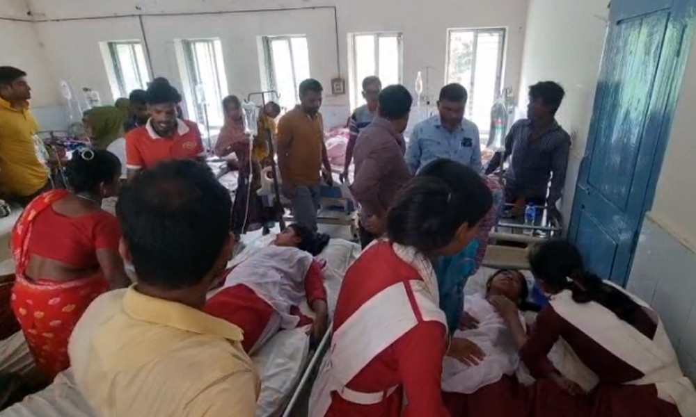 স্কুলের নলকূপের পানি পানে অসুস্থ ৩২ শিক্ষার্থী