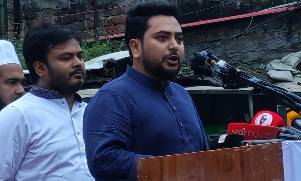 বিচার নিশ্চিত না করলে সরকার মেয়াদ পূর্ণ করতে পারবে না : নাহিদ ইসলাম