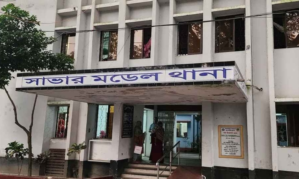 সাভারে ফাঁড়ি থেকে হত্যা মামলার আসামির পলায়ন, ৩ পুলশি প্রত্যাহর