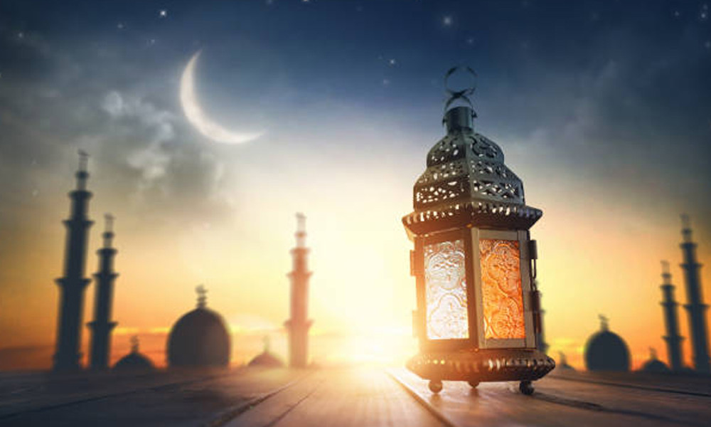 সময়ের আবর্তন মুমিনকে সচেতন করে তোলে