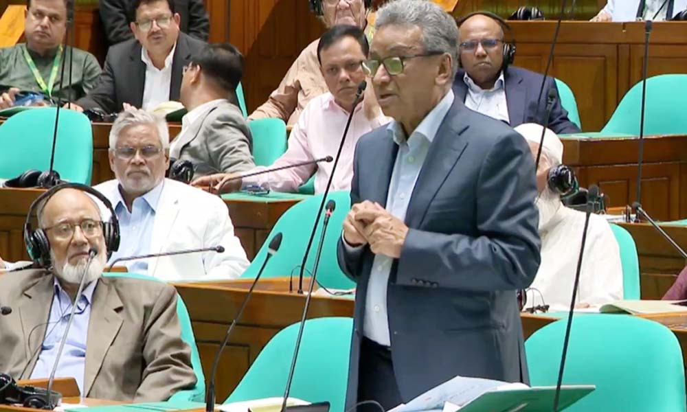 অনলাইন জুয়াকে ফৌজদারি অপরাধের আওতায় এনেছে সরকার : অর্থমন্ত্রী