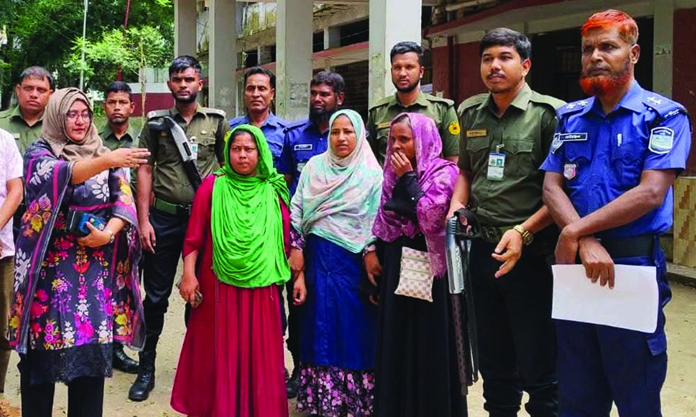 ঈশ্বরগঞ্জ স্বাস্থ্য কমপ্লেক্সে দালালচক্রের দুই নারীকে কারাদণ্ড