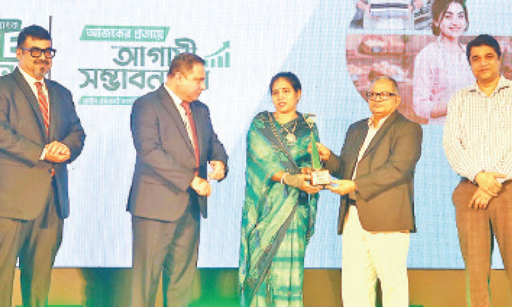 সাত উদ্যোক্তাকে প্রাইম ব্যাংকের সম্মাননা