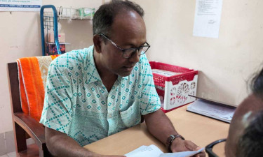 তহশিলদারের বিরুদ্ধে দখলীয় সম্পত্তিকে বেদখল দেখিয়ে প্রতিবেদন দেওয়ার অভিযোগ