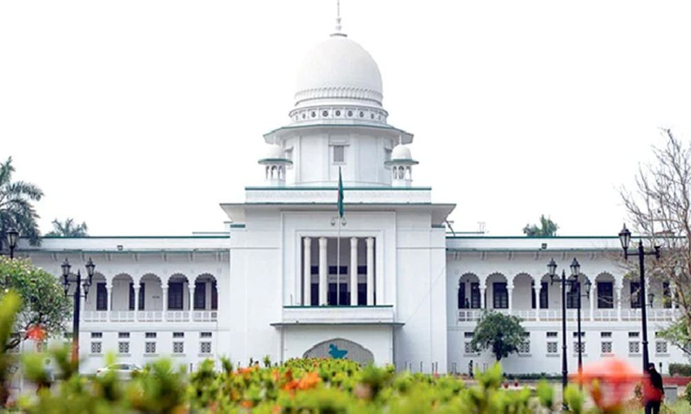 দুইবারের বেশি প্রসূতি ছুটি না থাকা ও সীমিত করার বিধানের বৈধতা নিয়ে হাইকোর্টের রুল