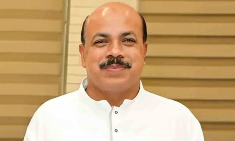 শপথ নিতে পারবেন না আসলাম চৌধুরী