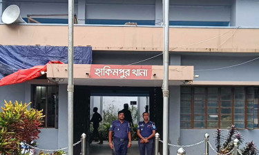 হিলিতে মাদরাসাশিক্ষার্থীকে ধর্ষণচেষ্টার অভিযোগ, বৃদ্ধ আটক