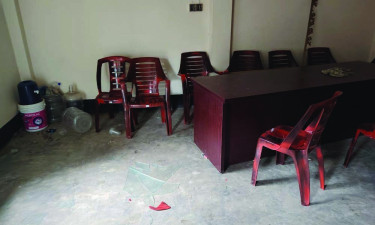 তালা ভেঙে পটিয়ায় বিএনপি কার্যালয়ে ভাঙচুর, থানায় অভিযোগ
