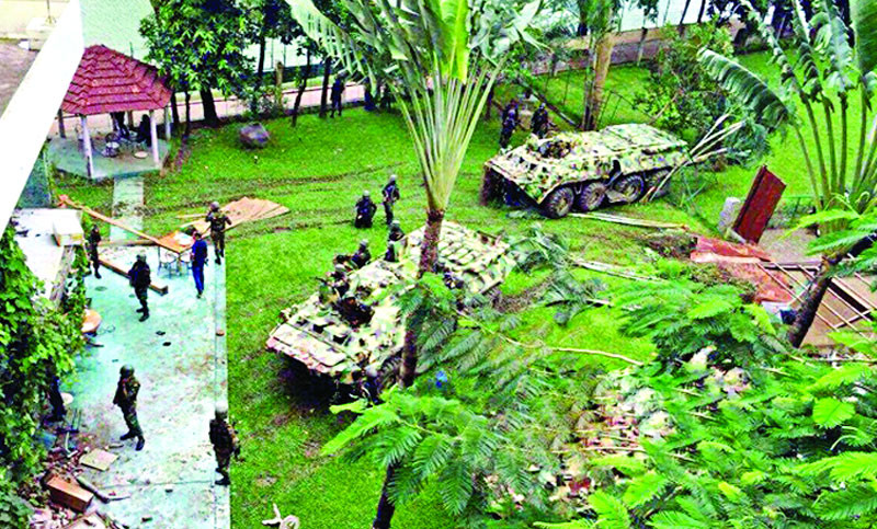 নিহতদের পরিবার এখনো আতঙ্কে