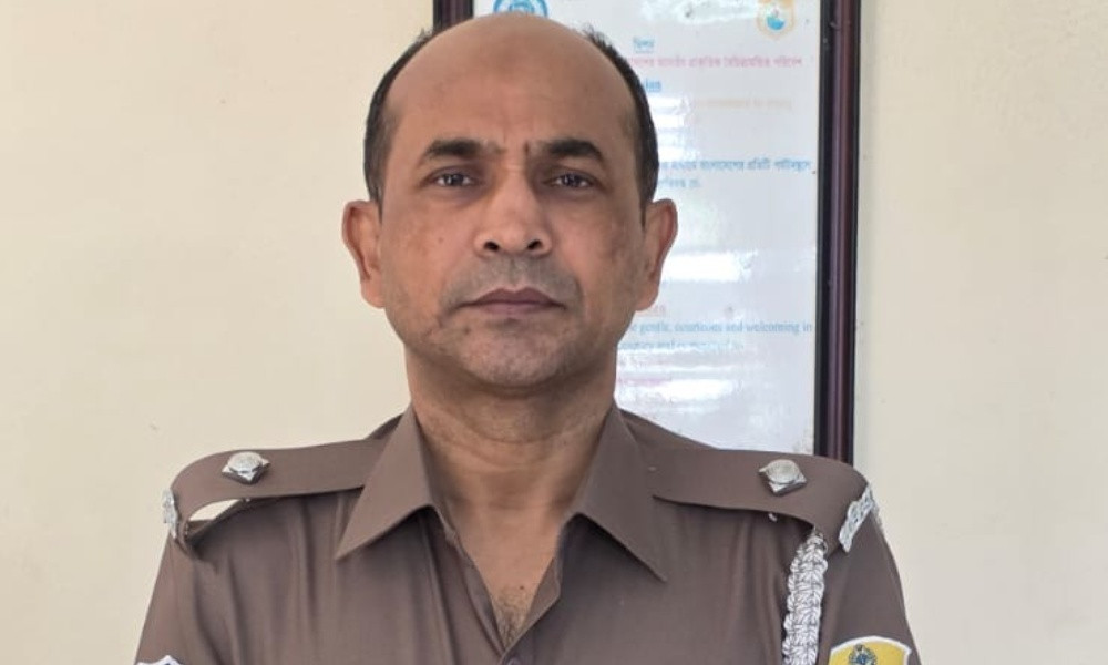 দুই বছরে ৫ বার বদলি পুলিশ কর্মকর্তা রাকিবুল