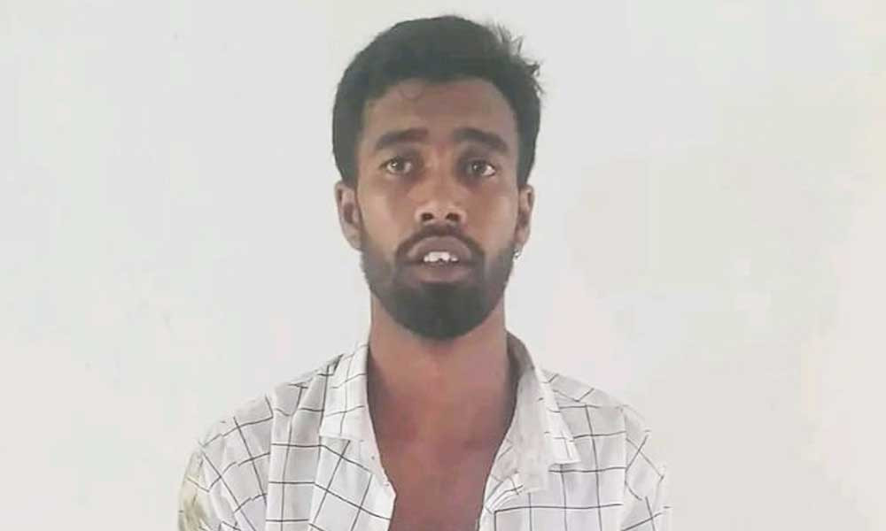 নাতির দায়ের কোপে দাদি নিহত, আশঙ্কাজনক দাদা