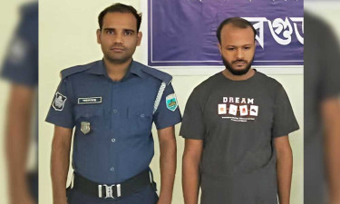 ছাত্রীকে একান্তে দেখা করতে বলা মাদরাসার সেই শিক্ষক জেলহাজতে