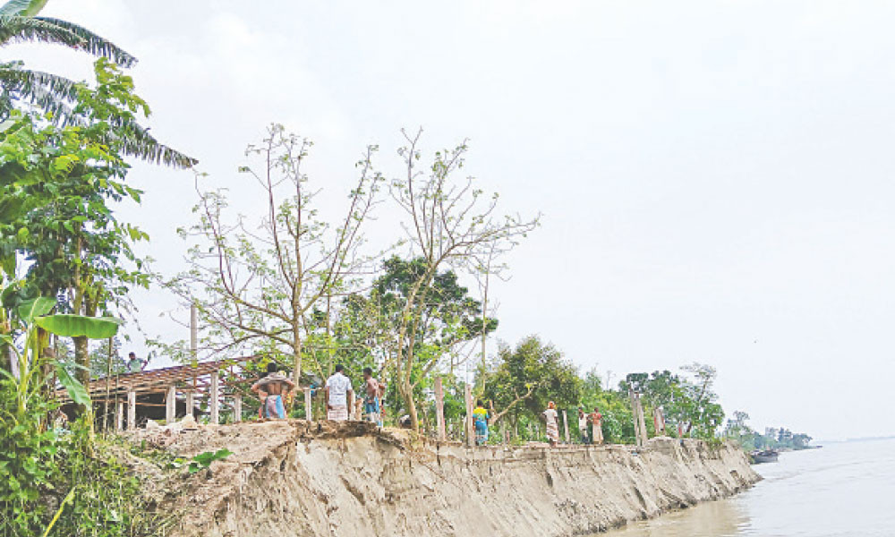 ব্রহ্মপুত্র নদের ভাঙন