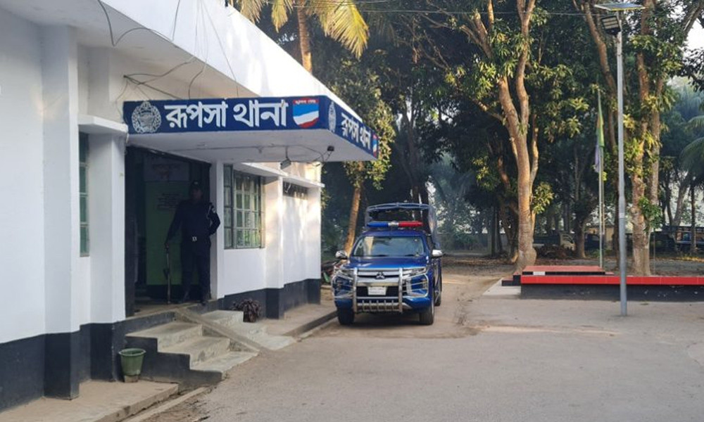 খুলনায় প্রতিপক্ষের হামলায় নিহত ১