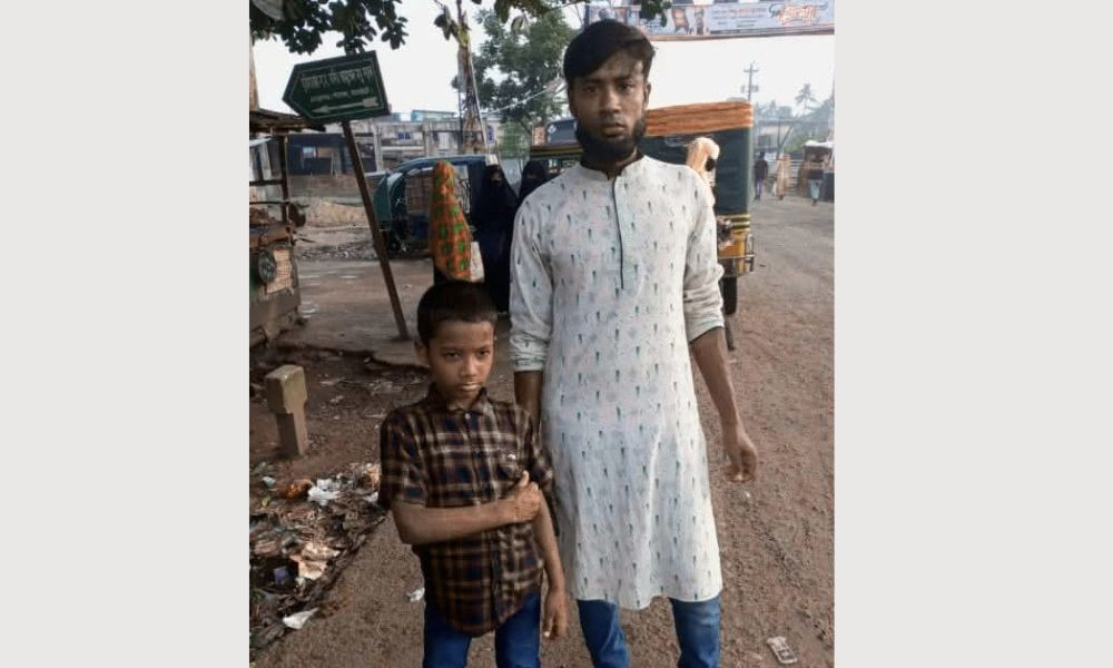 বাবা-ছেলেকে অপহরণ করে মুক্তিপণ দাবি