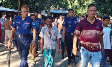 কোটালীপাড়ায় স্কুলছাত্রীকে ধর্ষণচেষ্টার অভিযোগে ভ্যানচালক আটক