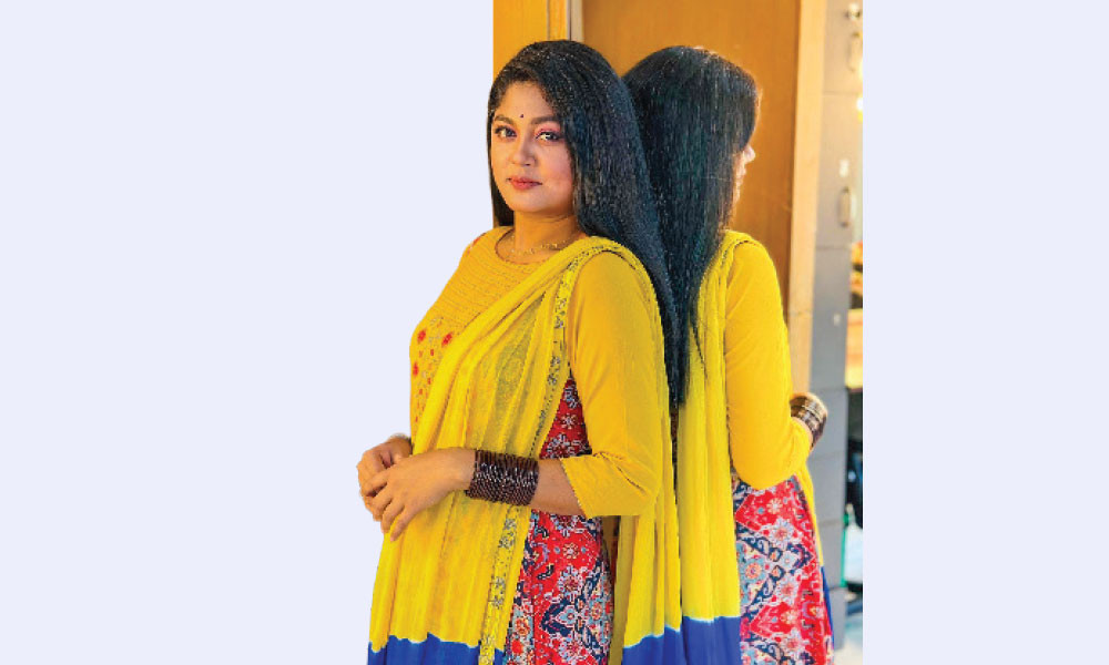 একসঙ্গে দিলেন বিয়ে ও সন্তানসম্ভাবনা হওয়ার খবর