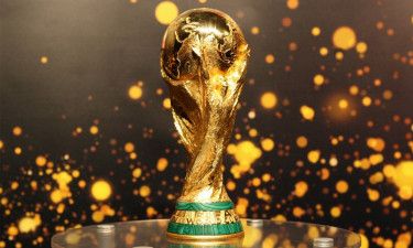 শেষ ষোলোয় কে কার মুখোমুখি