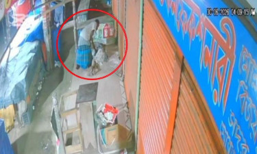 ফুটপাতে ঘুমন্ত নারীকে ধর্ষণ, সিসিটিভি ফুটেজ ভাইরাল
