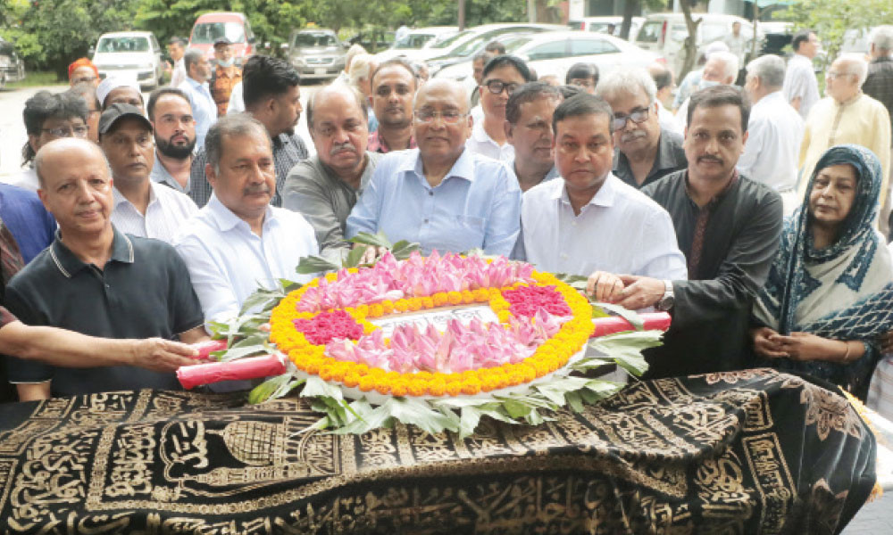 শাহেদ কামালকে শেষ শ্রদ্ধা