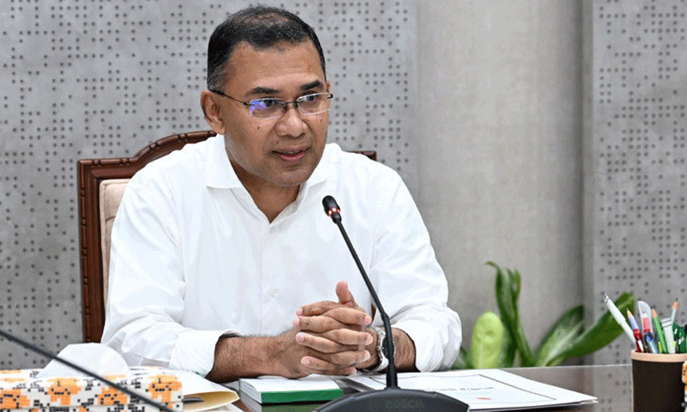 বেতনের ১০ শতাংশ সরকারি কোষাগারে ফিরিয়ে দেন প্রধানমন্ত্রী
