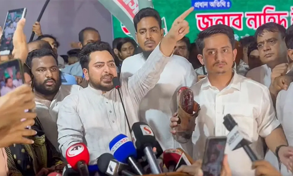 আমাদেরকে খুনের পরিকল্পনায় বোমা বিস্ফোরণ করা হয়েছে : নাহিদ ইসলাম