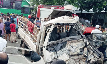 পাকুন্দিয়ায় সড়ক দুর্ঘটনা : এক মাসে ঝরল ১৪ প্রাণ