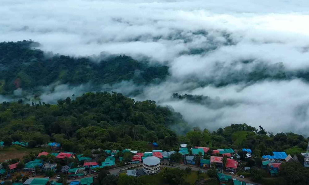 সাজেকে আটকা পড়েছেন ৬০০ পর্যটক