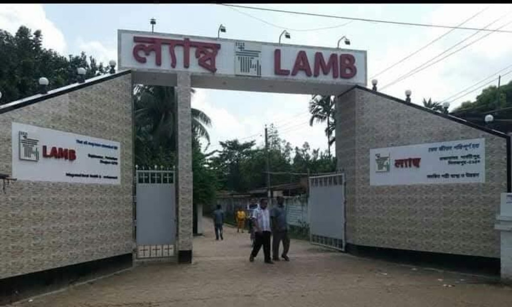বিল দিতে না পারায় প্রসূতিকে আটকে রাখার অভিযোগ, প্রশাসনের হস্তক্ষেপে মুক্তি