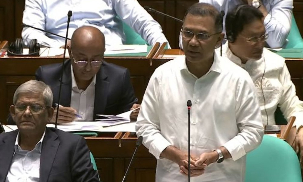 রোহিঙ্গাদের ফেরাতে আন্তর্জাতিক চাপ বাড়ানোর তাগিদ প্রধানমন্ত্রীর