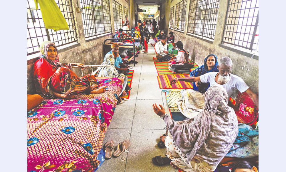দুই শতাধিক দালালে অতিষ্ঠ রোগীরা