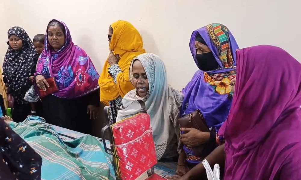 আলমডাঙ্গায় জমি নিয়ে বিরোধে বৃদ্ধকে পিটিয়ে হত্যার অভিযোগ