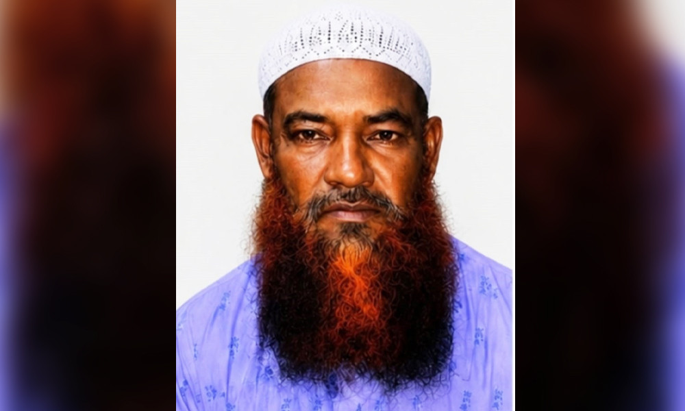 বঙ্গোপসাগরে নিখোঁজ ৬ জেলের একজন জীবিত উদ্ধার