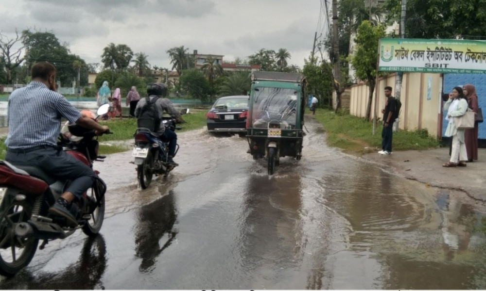 ভারি বর্ষণে ফের ডুবল খুলনা নগরী