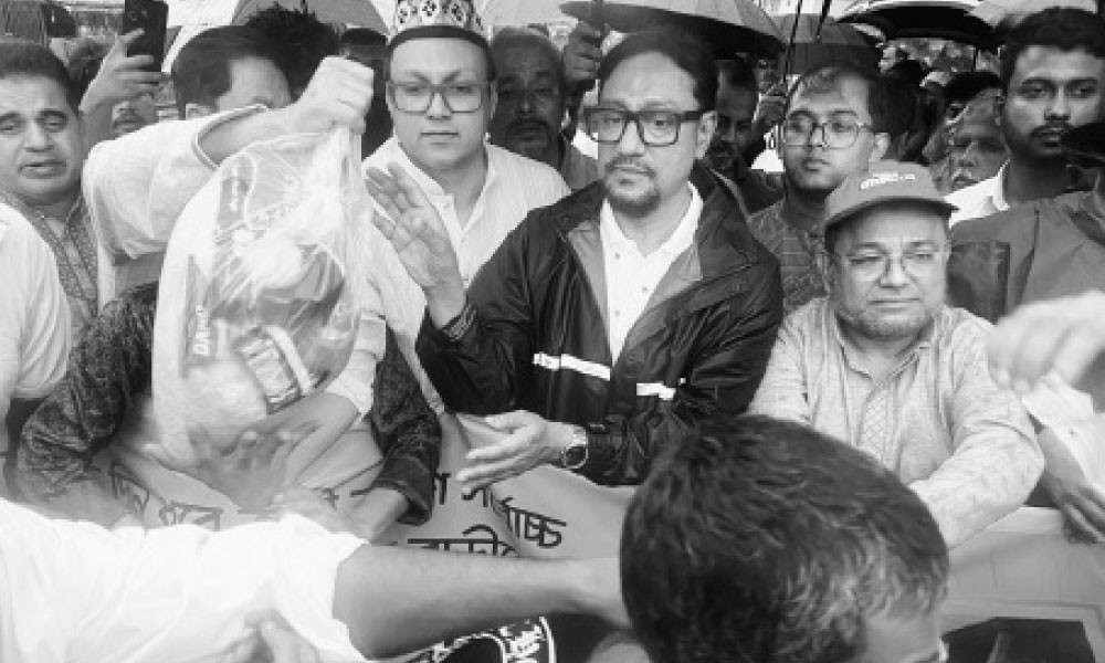 বন্যার্তদের পাশে জিয়াউর রহমান ফাউন্ডেশন