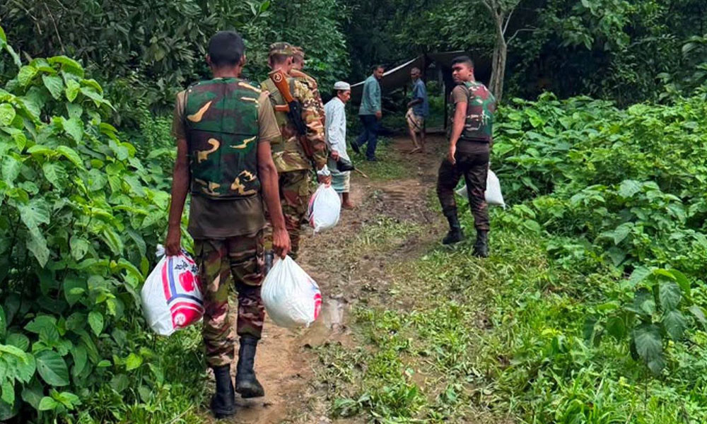 বন্যা মোকাবেলায় ৭ উপজেলায় সেনা মোতায়েন