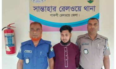 নারীকে হয়রানি ও শিশুকে যৌন নিপীড়নের অভিযোগে যুবক গ্রেপ্তার