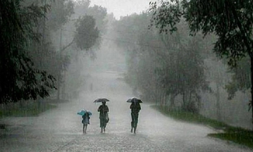 অতিবৃষ্টির সময় মুমিনের করণীয় পাঁচ আমল