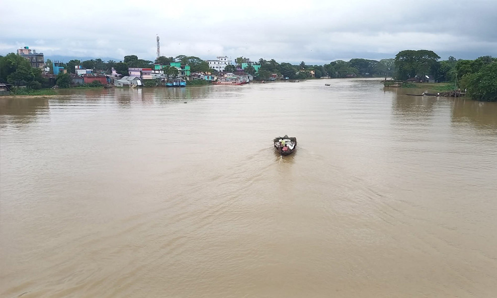 নেত্রকোনায় নদীর পানি বিপৎসীমার ২ সেন্টিমিটার ওপরে