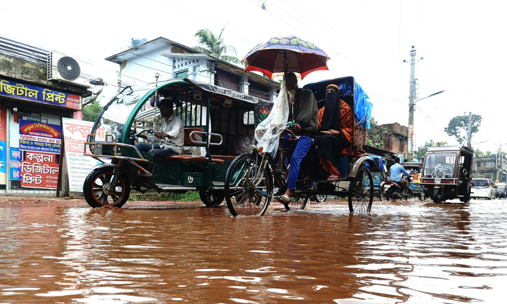 ২৪ ঘণ্টার বৃষ্টিতে বাগেরহাটে জলাবদ্ধতা