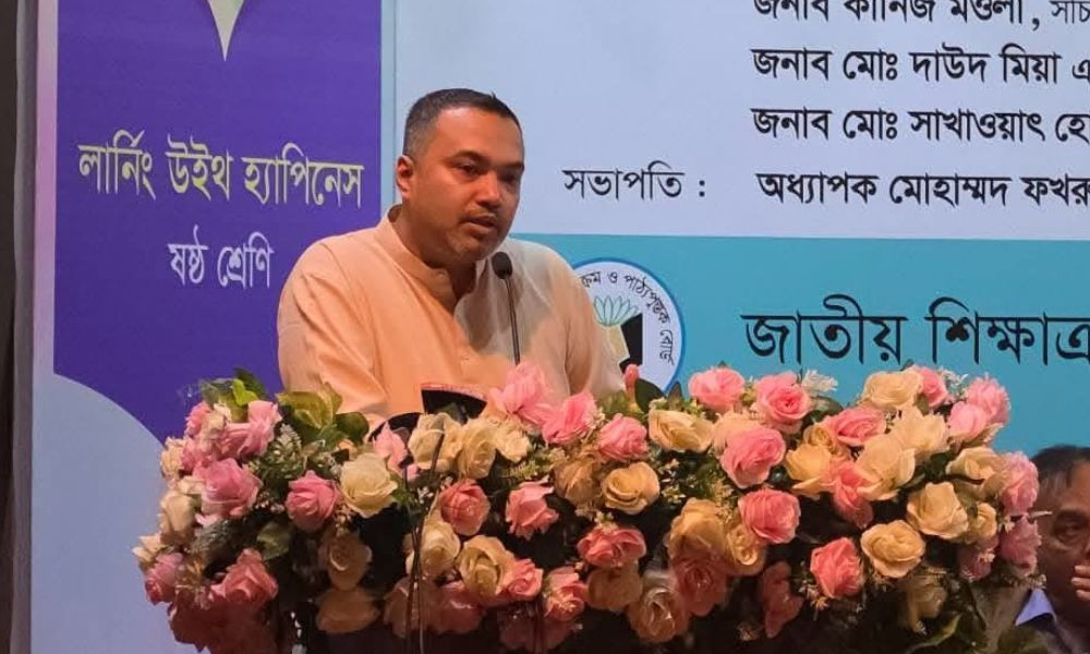 প্রধানমন্ত্রীর দীর্ঘদিনের চিন্তা-কর্মযজ্ঞের প্রতিফলন নতুন চার বই : মাহ্দী আমিন