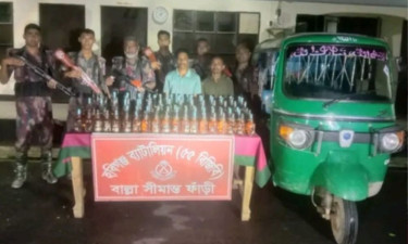 চুনারুঘাটে ভারতীয় মদ, গাঁজাসহ ৩ মাদক কারবারি গ্রেপ্তার