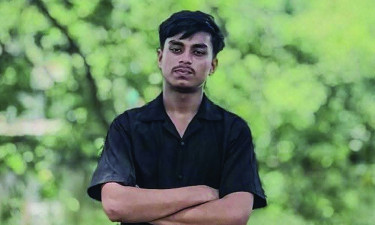 বাবাকে হারানোর ৯ দিন পর বিদ্যুৎস্পৃষ্টে প্রাণ গেল কলেজপড়ুয়া ছেলের
