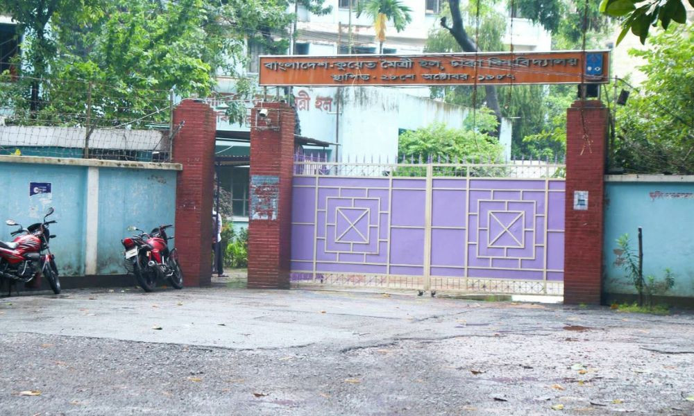 ঢাবির দুই ছাত্রী হলের জলাবদ্ধতা নিরসন, দুর্যোগ মোকাবেলায় ৭ সদস্যের কমিটি