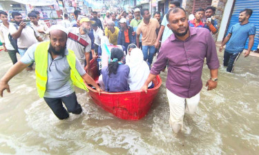 নৌকায় চড়ে এইচএসসি পরীক্ষা দেওয়া কুমিল্লার সেই কেন্দ্র পরিবর্তন