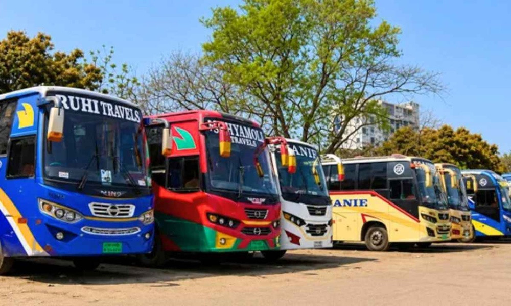 রাজশাহী থেকে বাস চলাচল বন্ধ