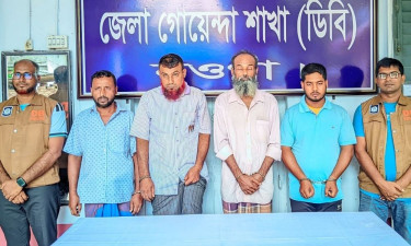 নওগাঁয় ডাবে চেতনানাশক মিশিয়ে প্রতারণা, চক্রের ৪ সদস্য গ্রেপ্তার