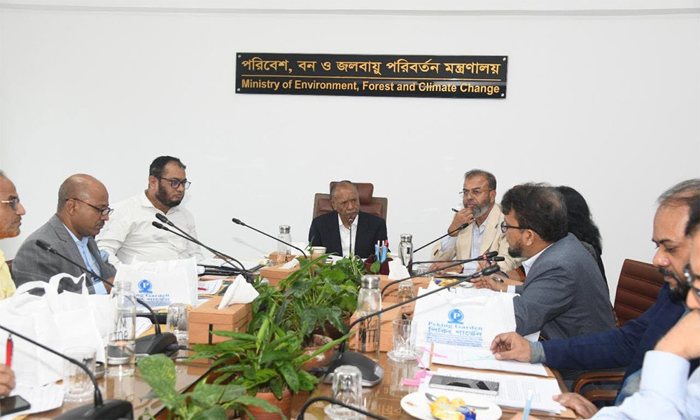 ইটভাটায় কোনোভাবেই কাঠ পোড়ানো যাবে না : পরিবেশমন্ত্রী